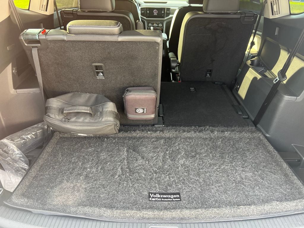 2022 Volkswagen Atlas 2.0T SE w/Technology