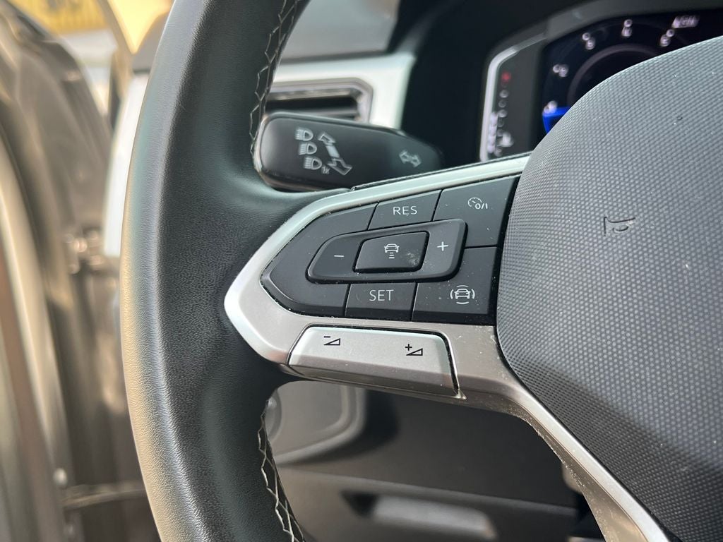 2022 Volkswagen Atlas 2.0T SE w/Technology
