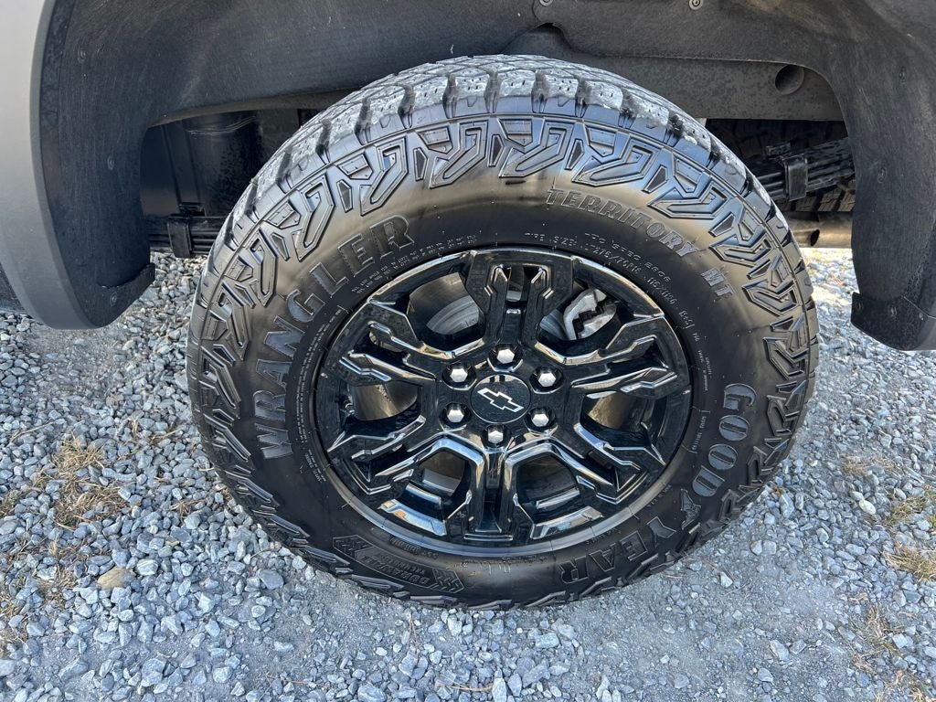 2024 Chevrolet Silverado 1500 ZR2