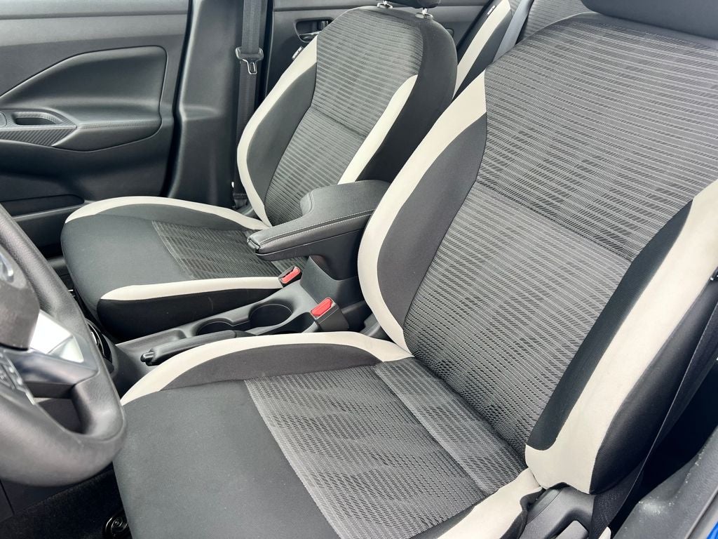 2020 Nissan Versa SV