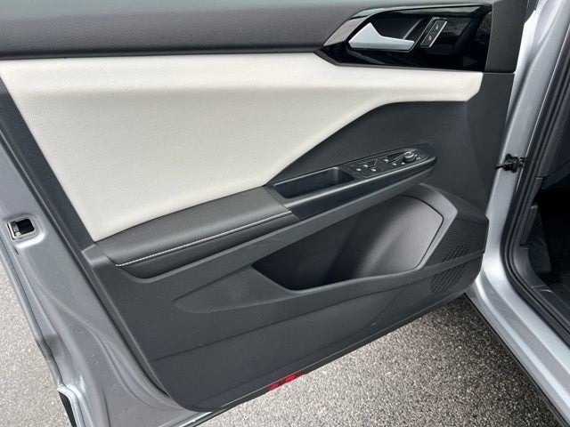 2025 Volkswagen Taos S