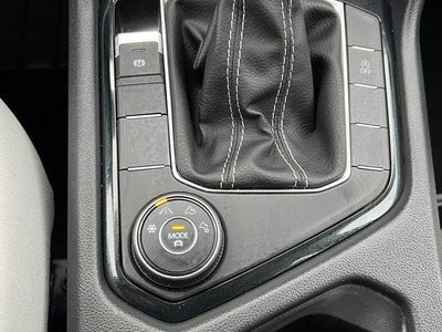 2025 Volkswagen Taos S