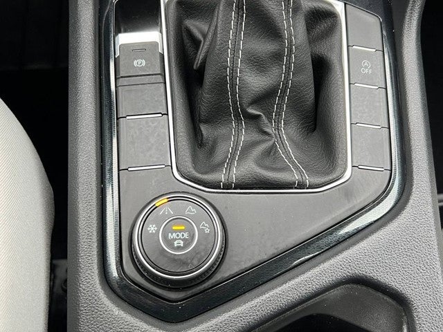 2025 Volkswagen Taos S