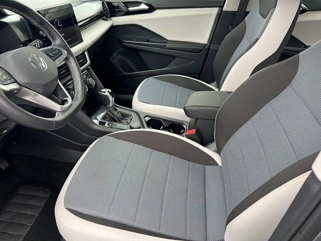 2025 Volkswagen Taos S