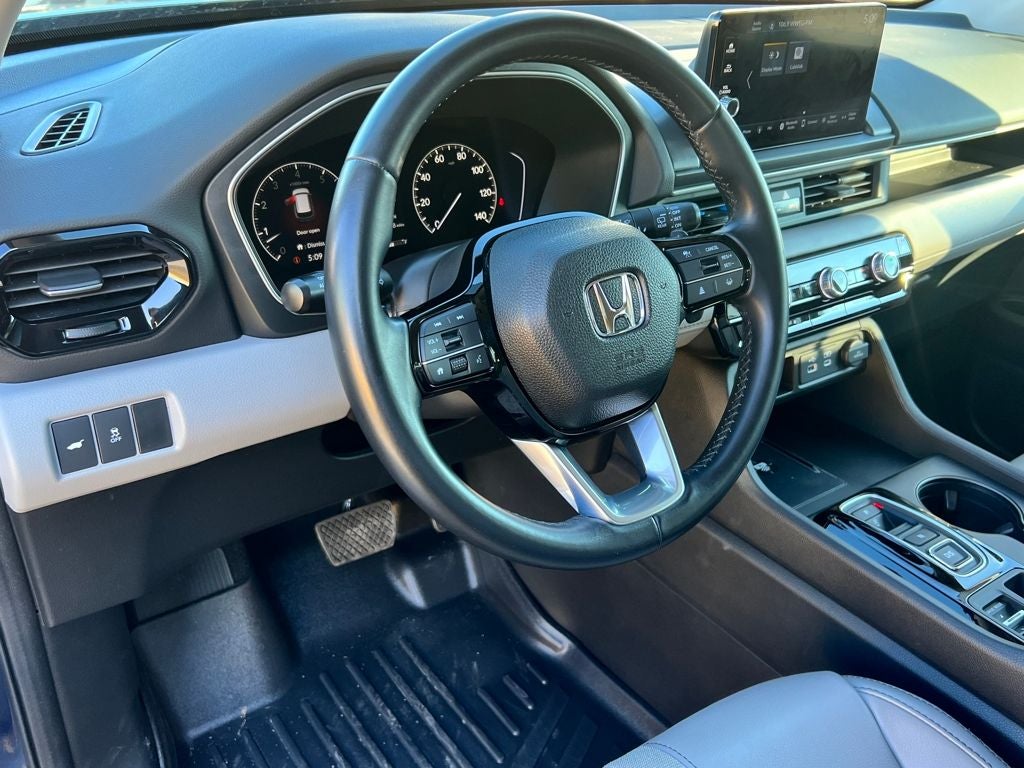 2023 Honda Pilot EX-L 8 Passenger