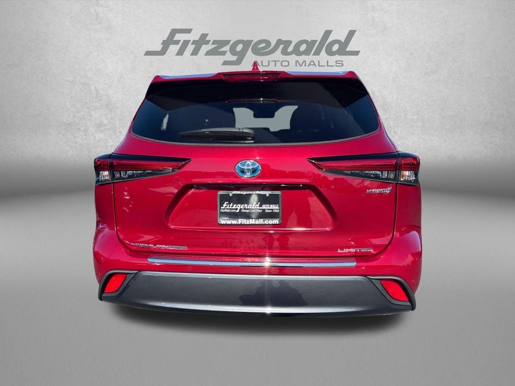 2022 Toyota Highlander Hybrid Limited