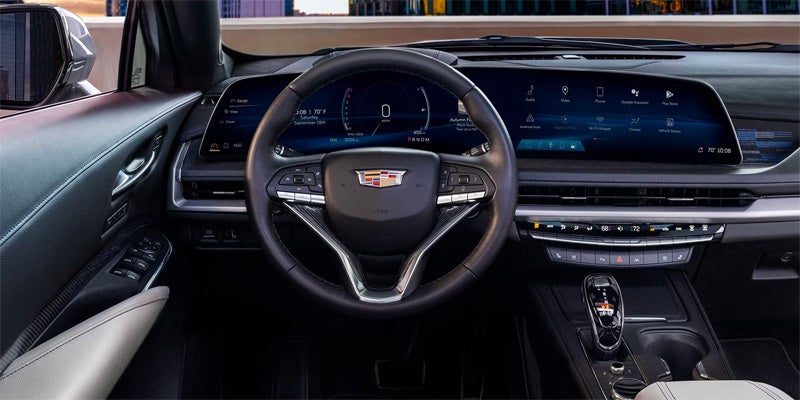2025 Cadillac XT4 dashboard