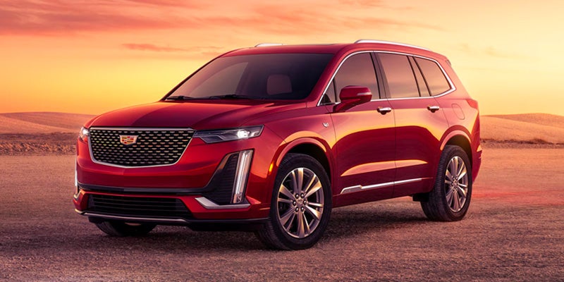 2025 Cadillac XT6 side view